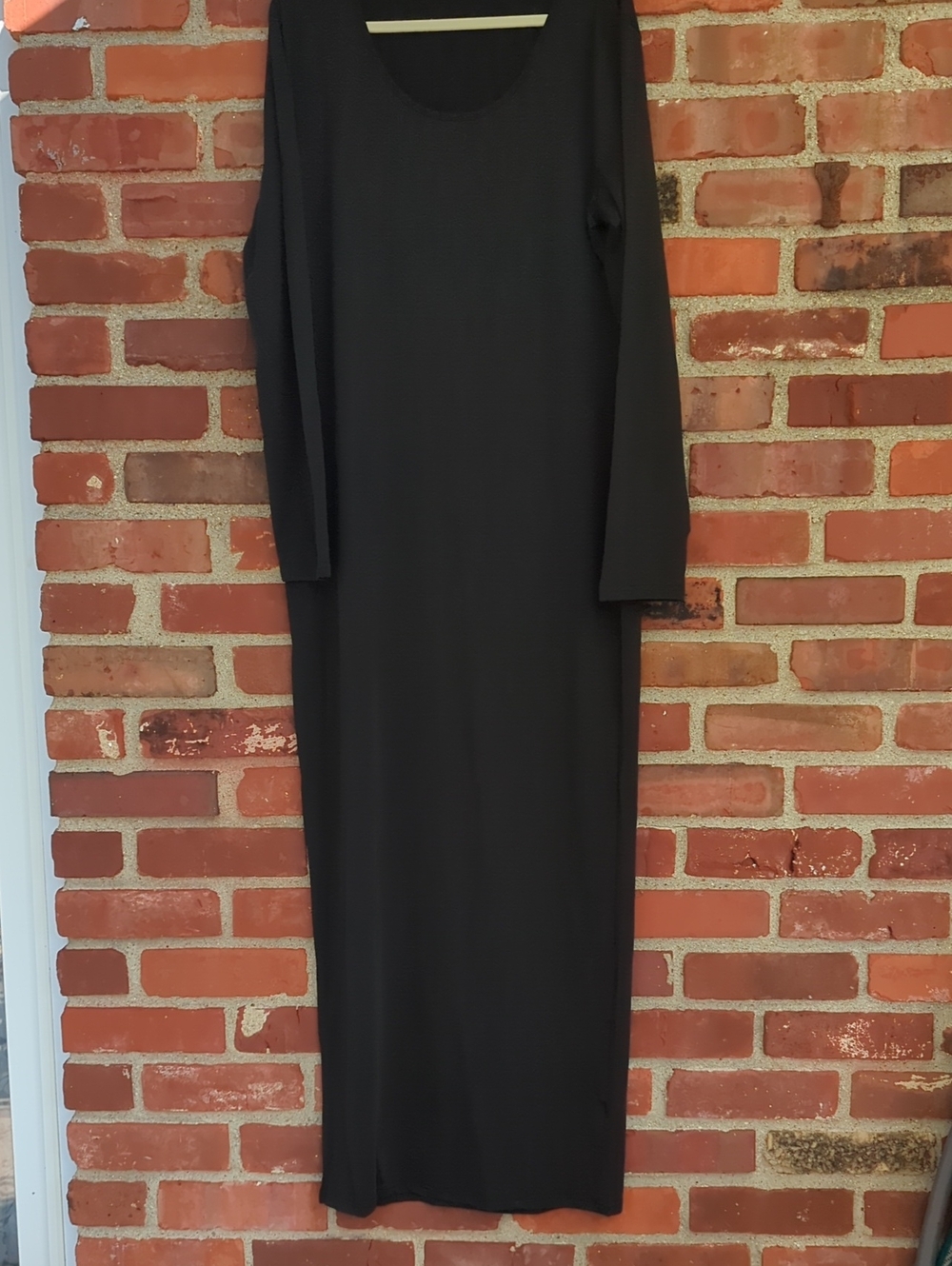 Source Unknown Black Long Sleeve Maxi Scoop Neck Dress